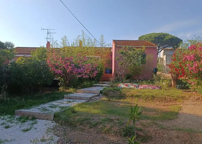 Maison De Vacances, Proche De La Plage
